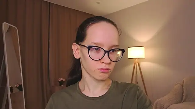 BettyBrowni online show from February 2026 04:03:02 PM