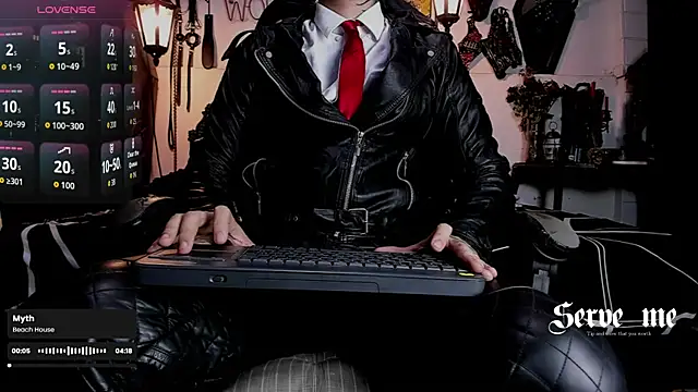 Snapshot of allanhurtss chatting on July 2026 05:19:02 PM allanhurtss online show from July 2026 05:19:02 PM