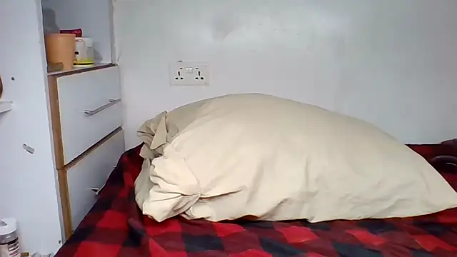 Snapshot of Precious_Diva chatting on February 2026 11:25:02 PM Precious Diva online show from February 2026 11:25:02 PM