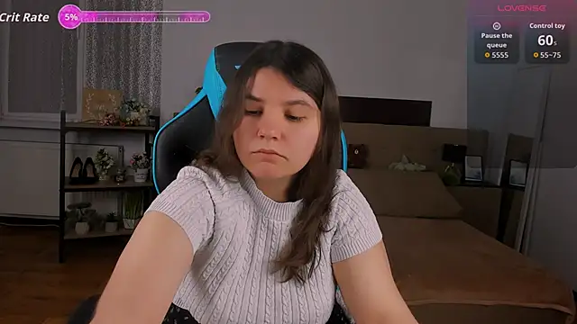 Viola  Shy online show from November 2025 08:55:01 PM