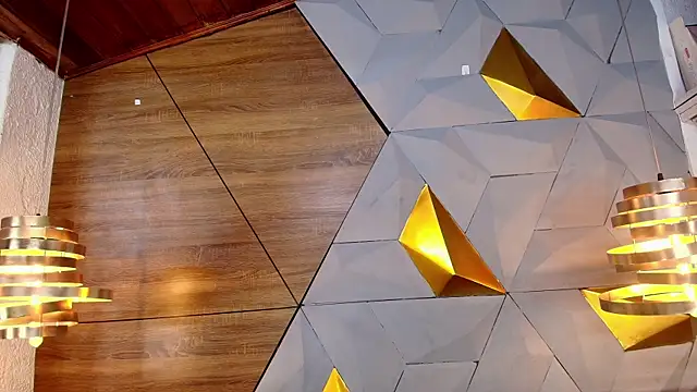 sarah banks1 online show from March 2025 07:05:01 PM