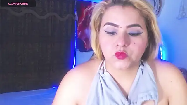 Snapshot of Charlotte_mh chatting on February 2025 02:36:02 AM Charlotte mh online show from February 2025 02:36:02 AM