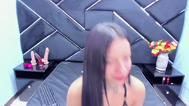 ChloeRosey online show from October 2025 04:02:02 AM