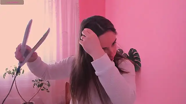 Snapshot of cClandesTina chatting on March 2025 12:22:02 PM cClandesTina online show from March 2025 12:22:02 PM