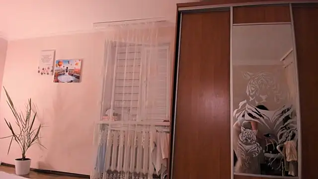 Snapshot of cClandesTina chatting on September 2025 07:13:01 PM cClandesTina online show from September 2025 07:13:01 PM