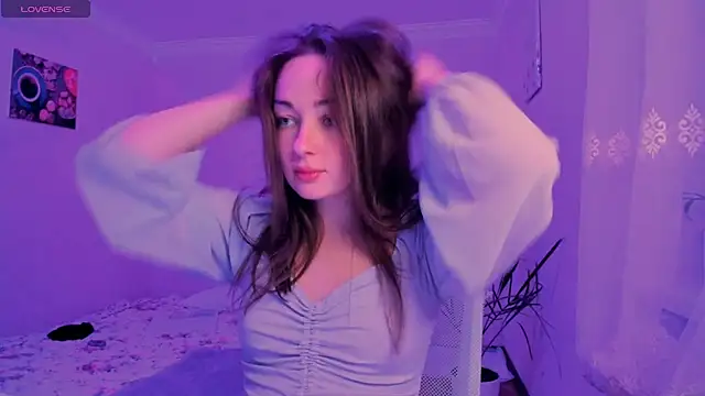 Snapshot of cClandesTina chatting on September 2025 06:46:01 PM cClandesTina online show from September 2025 06:46:01 PM