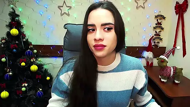 Snapshot of _your_fantasy_girl chatting on December 2024 12:19:02 PM your fantasy girl online show from December 2024 12:19:02 PM