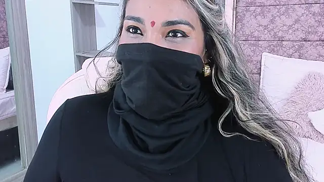  Lakshmi hotx online show from January 2025 03:08:02 PM