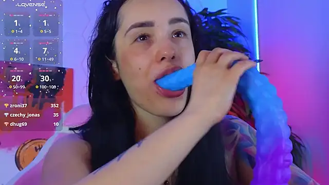 EvaCanton online show from March 2025 03:50:02 PM