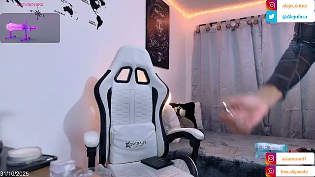 alejo cute online show from October 2025 09:38:02 PM