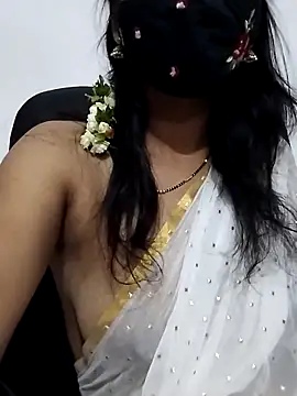 Snapshot of Triveni-Lovely chatting on May 2026 05:10:01 PM Triveni-Lovely online show from May 2026 05:10:01 PM