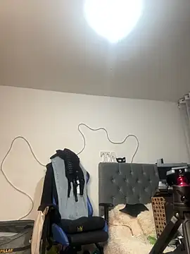 tay ler3 online show from January 2025 02:14:02 AM