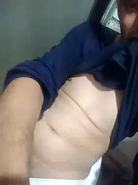 thiago1050 online show from September 2025 11:18:01 PM