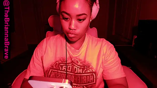 BriannaBrave online show from July 2026 02:46:02 AM
