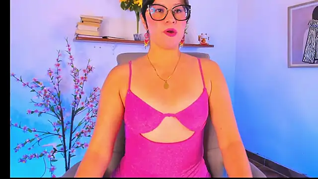 Snapshot of Chanelll_Taylorr_ chatting on May 2026 12:54:02 PM Chanelll Taylorr online show from May 2026 12:54:02 PM