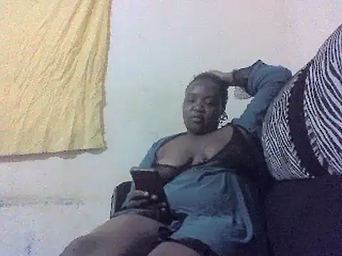 Snapshot of Pretty_kellyn chatting on January 2025 03:50:01 PM Pretty kellyn online show from January 2025 03:50:01 PM