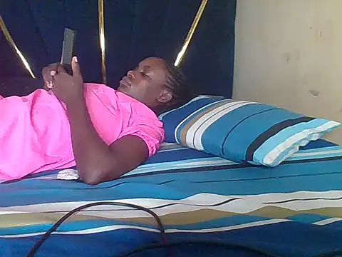 Snapshot of awino001 chatting on April 2026 12:19:02 AM awino001 online show from April 2026 12:19:02 AM