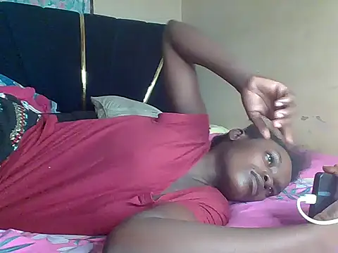 Snapshot of awino001 chatting on May 2026 02:28:02 AM awino001 online show from May 2026 02:28:02 AM