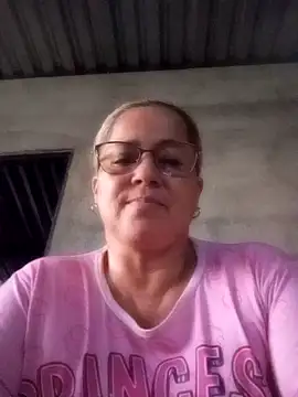 natally ross21 online show from December 2024 11:05:02 PM