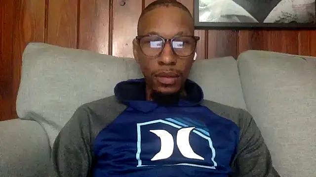 Snapshot of KingDerRico chatting on October 2025 05:02:02 PM KingDerRico online show from October 2025 05:02:02 PM