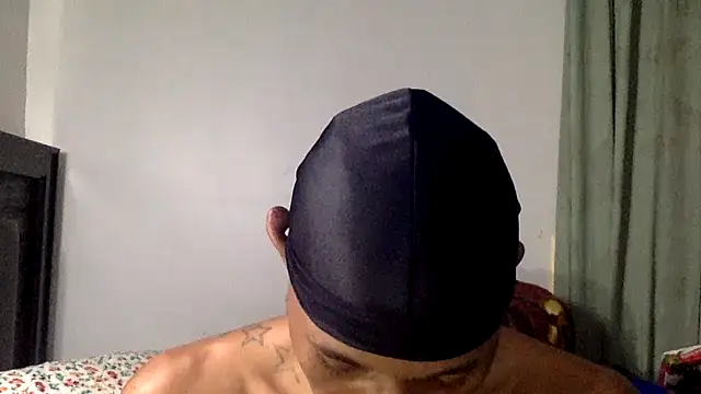 KingDerRico online show from November 2025 12:02:01 AM