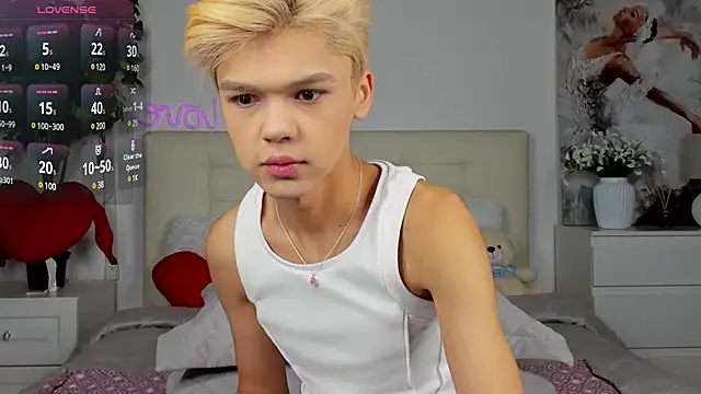 Felix Rey online show from February 2025 05:48:01 PM