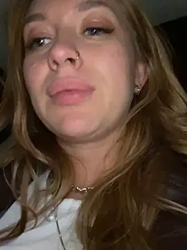 Snapshot of Sweet___Emily chatting on December 2024 07:54:01 PM Sweet   Emily online show from December 2024 07:54:01 PM