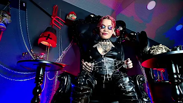 MorganaCrowley online show from April 2026 11:19:01 AM