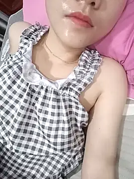 Snapshot of 2_sex chatting on April 2026 04:32:02 PM 2 sex online show from April 2026 04:32:02 PM