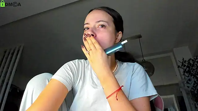 IreneVON online show from April 2026 03:32:01 AM