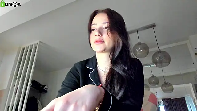 Snapshot of IreneVON chatting on May 2026 03:55:02 AM IreneVON online show from May 2026 03:55:02 AM