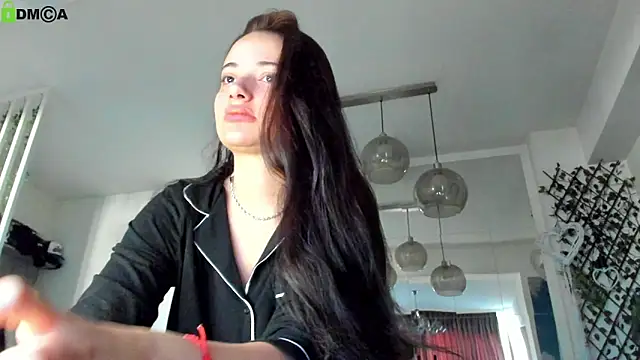 Snapshot of IreneVON chatting on May 2026 03:57:02 AM IreneVON online show from May 2026 03:57:02 AM