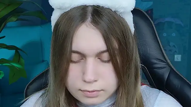 FioraMarmoris online show from January 2025 11:26:02 AM