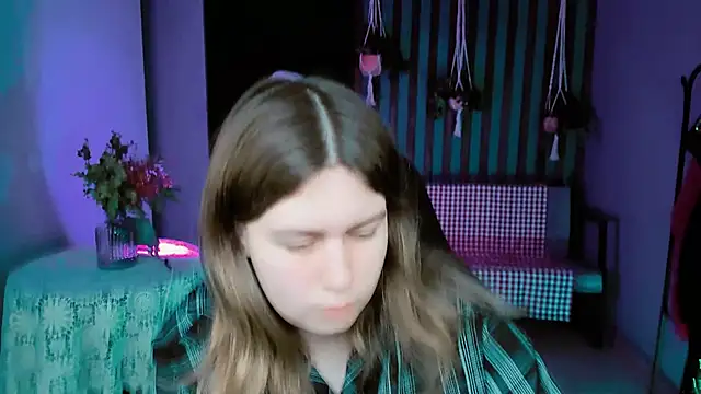 FioraMarmoris online show from January 2025 12:18:01 PM