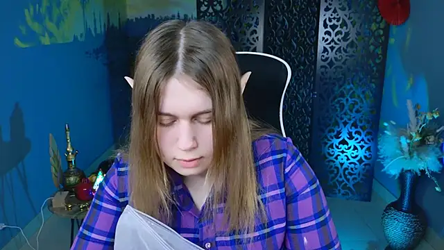 FioraMarmoris online show from March 2025 04:18:01 PM