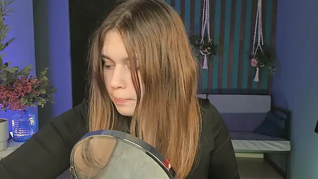 FioraMarmoris online show from October 2025 05:50:01 AM