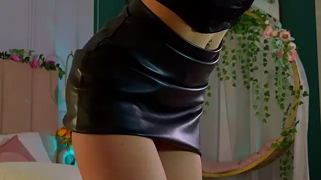 Eva Natsumi online show from December 2024 09:06:02 AM