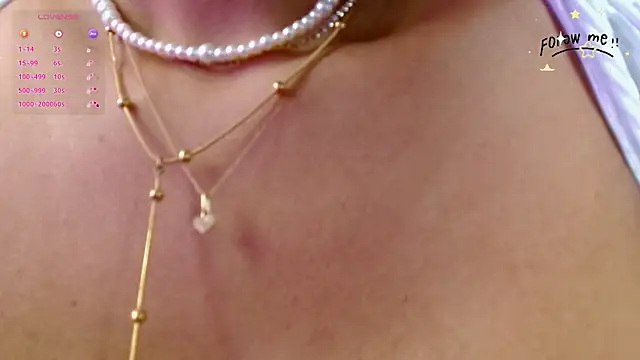 Snapshot of karel_ti chatting on March 2025 06:40:02 PM karel ti online show from March 2025 06:40:02 PM