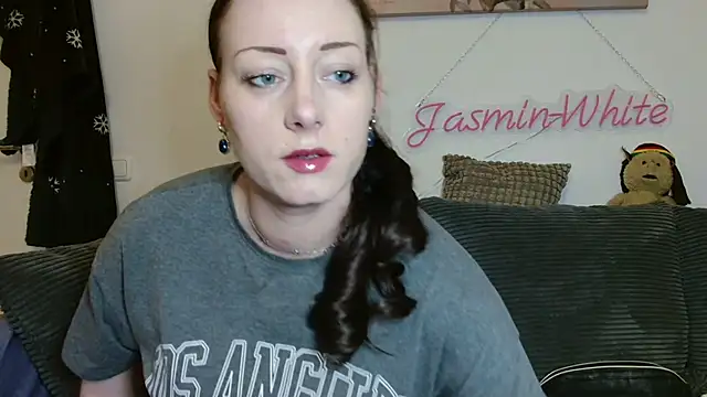Jasmin-White online show from March 2026 03:04:01 PM