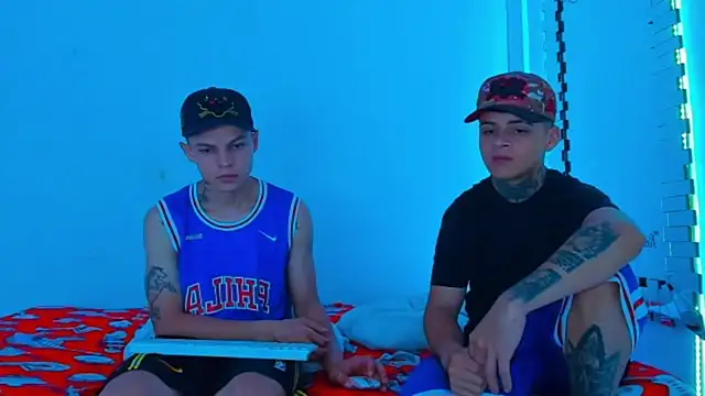 HOT boy2025 online show from February 2025 01:19:02 AM