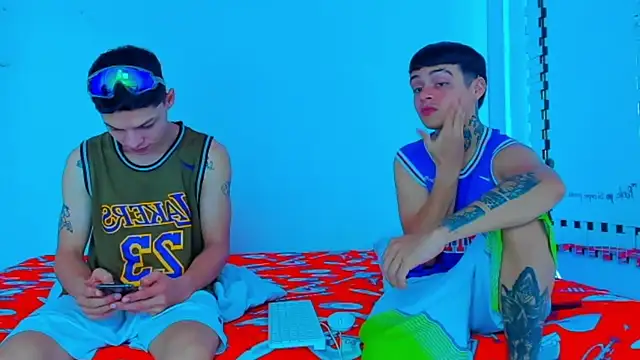 HOT boy2025 online show from February 2025 05:53:02 PM