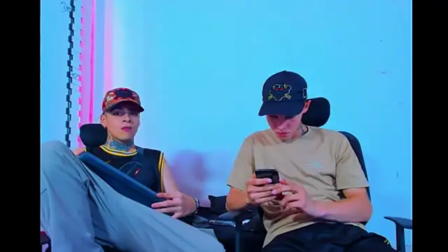 HOT boy2025 online show from September 2025 01:49:01 AM