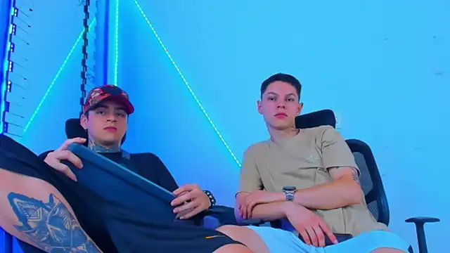 HOT boy2025 online show from October 2025 12:11:01 AM