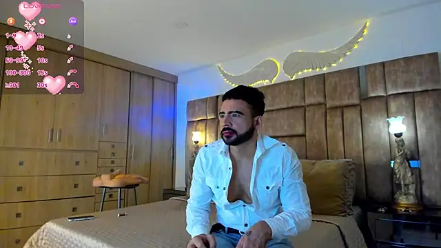 Snapshot of petterwilly1 chatting on July 2026 03:07:02 PM petterwilly1 online show from July 2026 03:07:02 PM