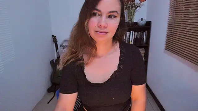 gigi stephans online show from March 2026 01:49:03 AM