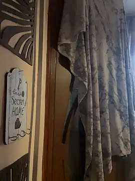 Romsticks online show from November 2025 06:48:01 AM