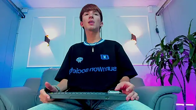 Jake evans online show from April 2026 04:41:01 AM