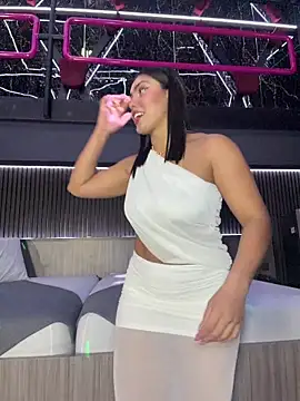 zui lu online show from April 2026 01:39:01 AM