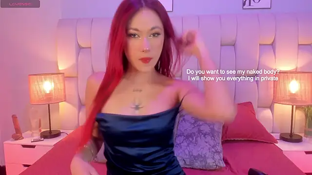 Snapshot of SkinnyFoxy chatting on May 2026 07:33:01 PM SkinnyFoxy online show from May 2026 07:33:01 PM