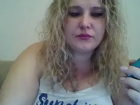 ParisMimi online show from November 2025 09:41:01 AM